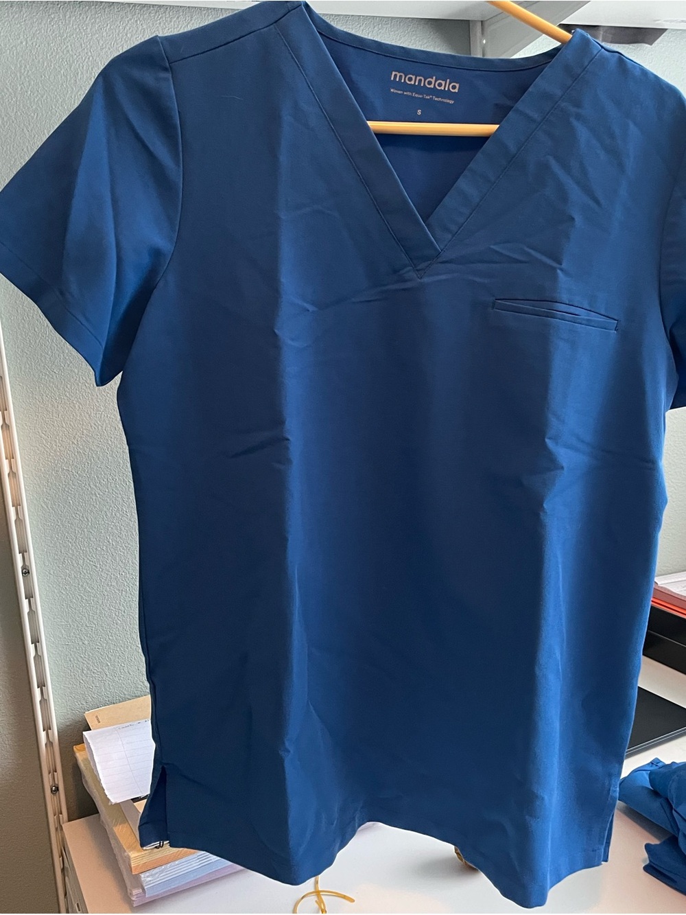 Mandala V-Neck Medical Scrub Set in Deep Blue